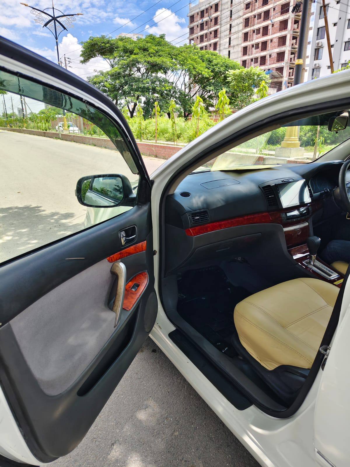 Toyota Premio 2002 Model For Sale in Dhaka