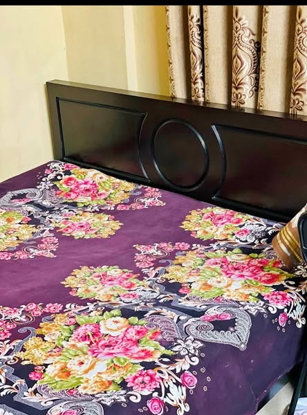 Bed For Sale in Chittagong Sholoshohor