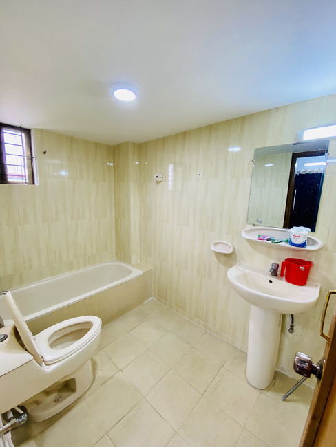 Luxurious 3 Bed Flat in Bashundhara R/A