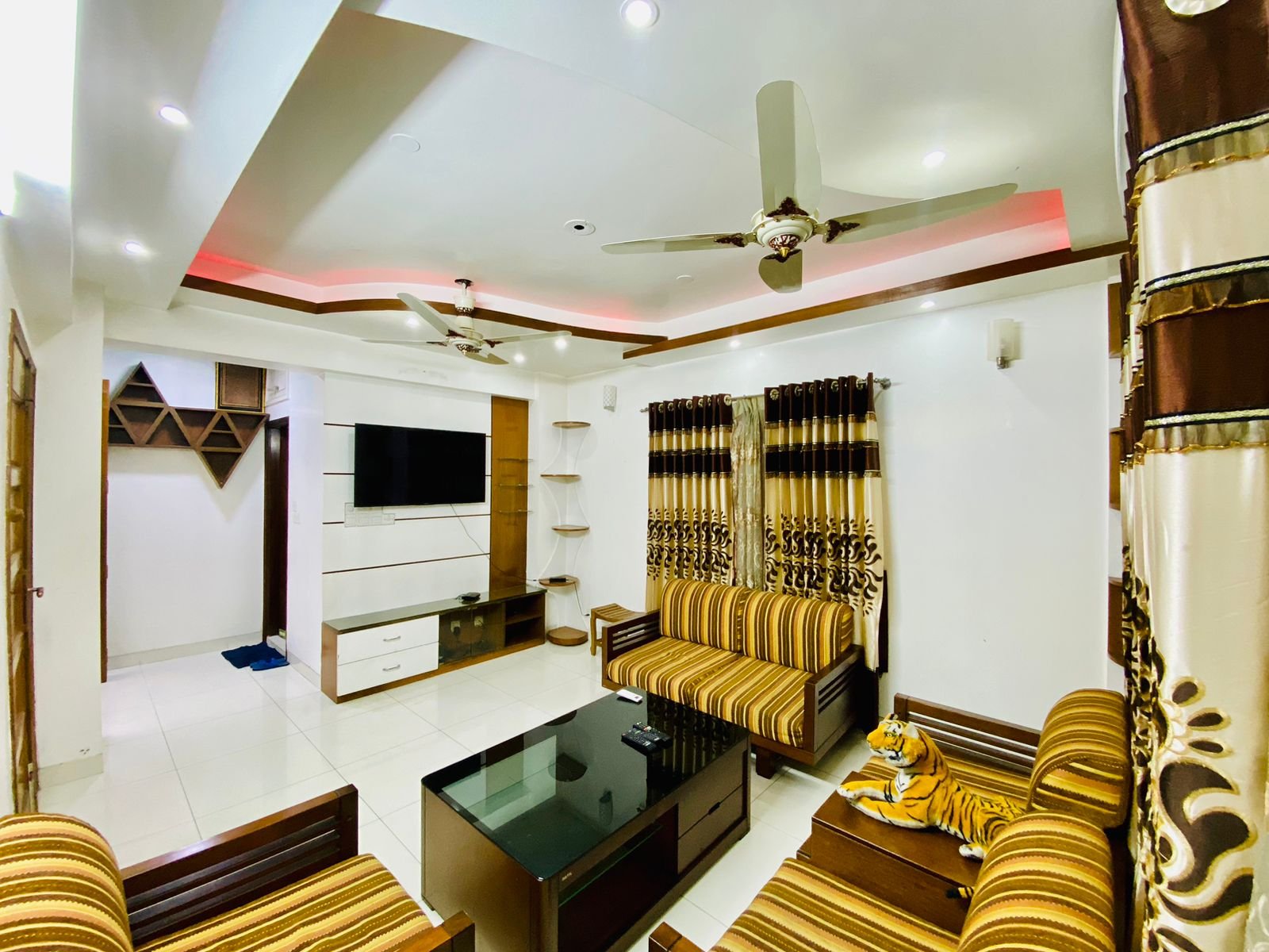 Premium Luxury 4 Bed Apartment Rent in Bashundhara