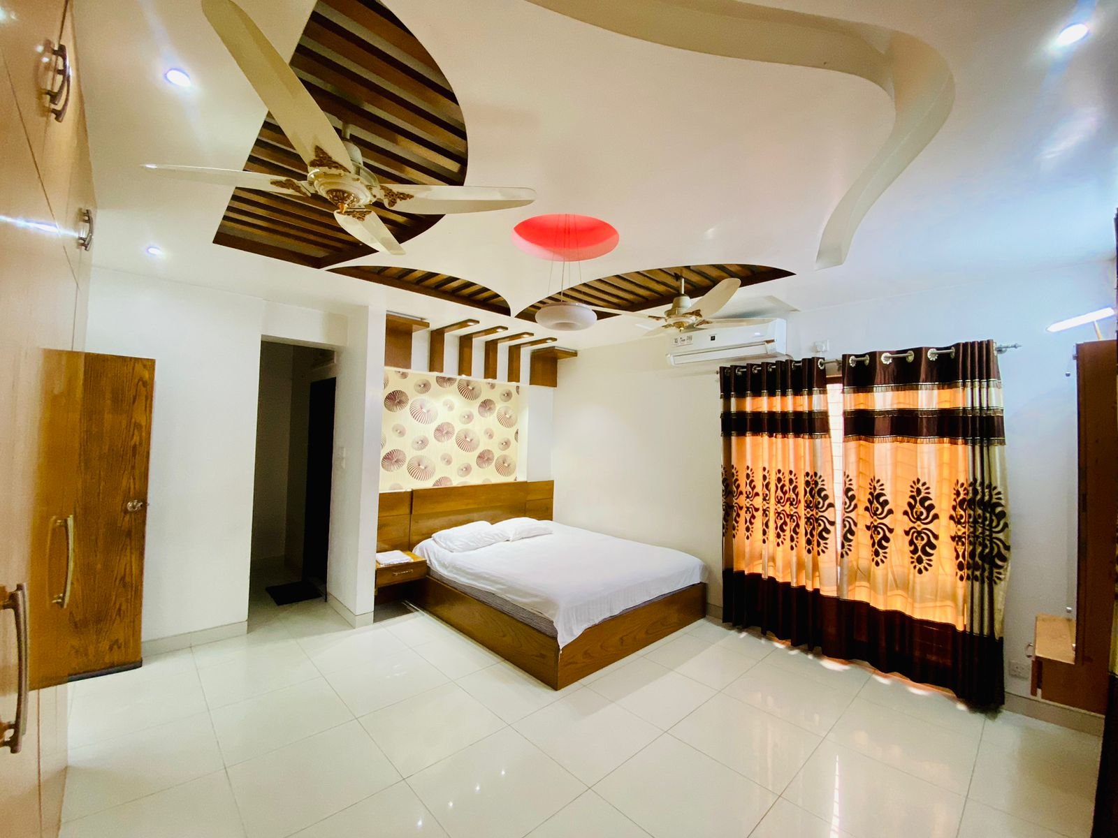 Premium Luxury 4 Bed Apartment Rent in Bashundhara