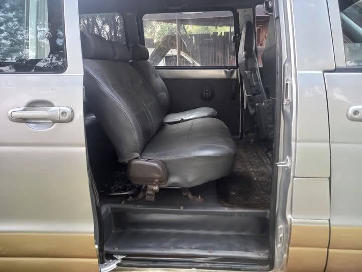 KR42 Noah 1998 Model For Sale in Naogaon