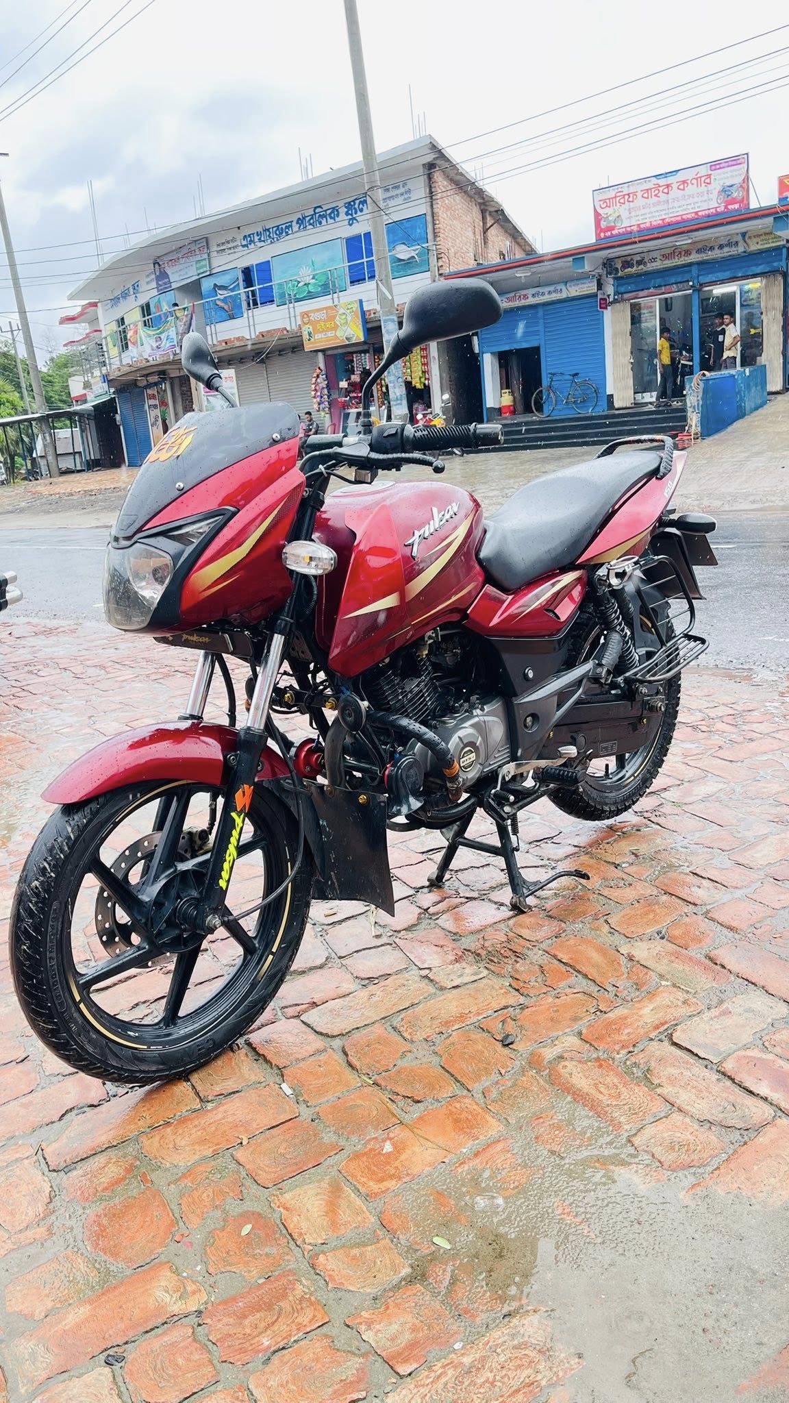 Bajaj Pulsar 150 2017 Model For Sale in Dhaka