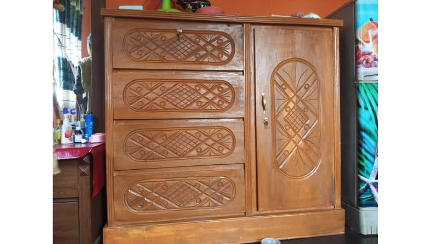 Wardrobe For Sale in Dhaka Mugda