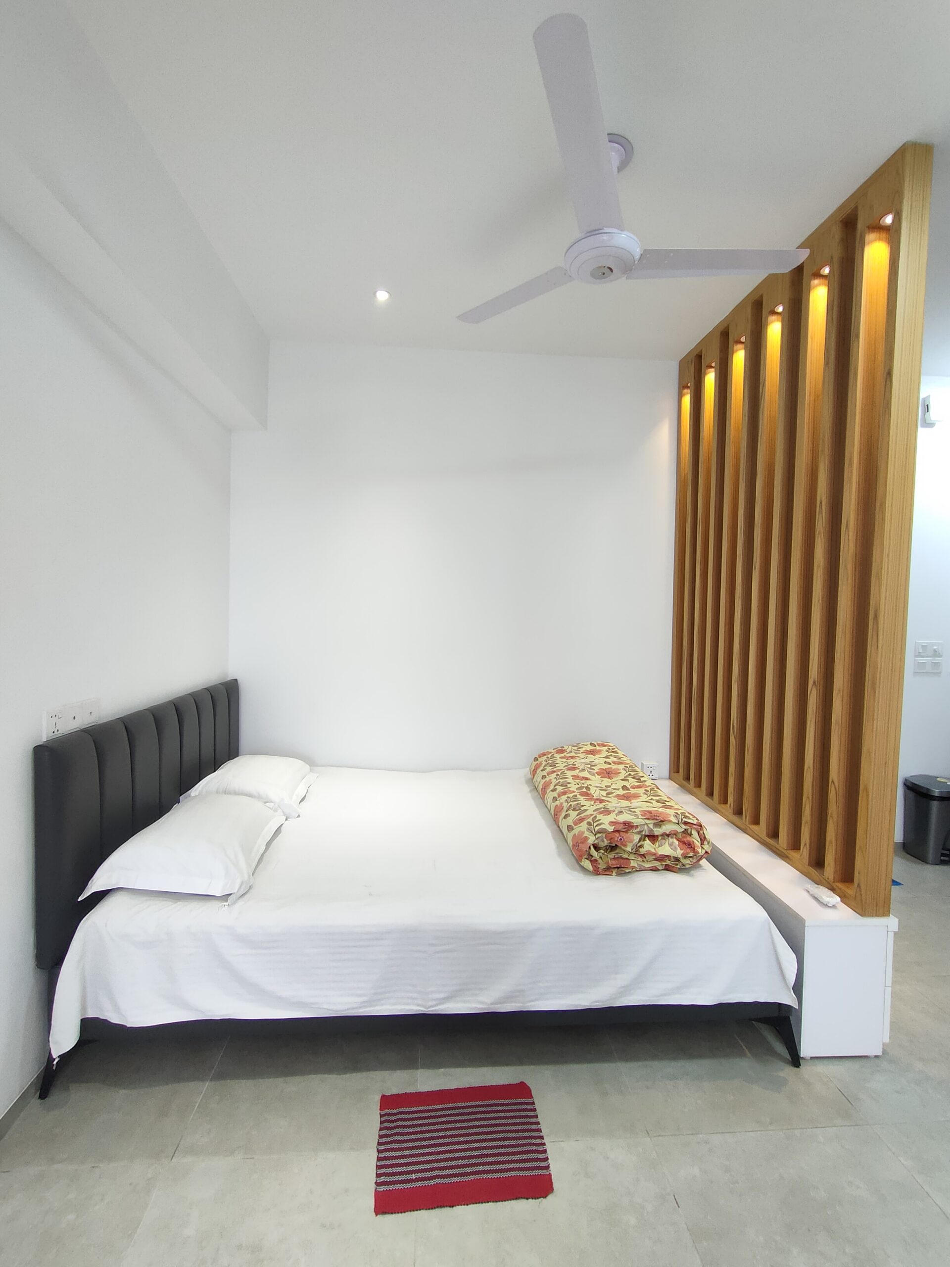 2 Room  Studio Apartment Rent in Baridhara