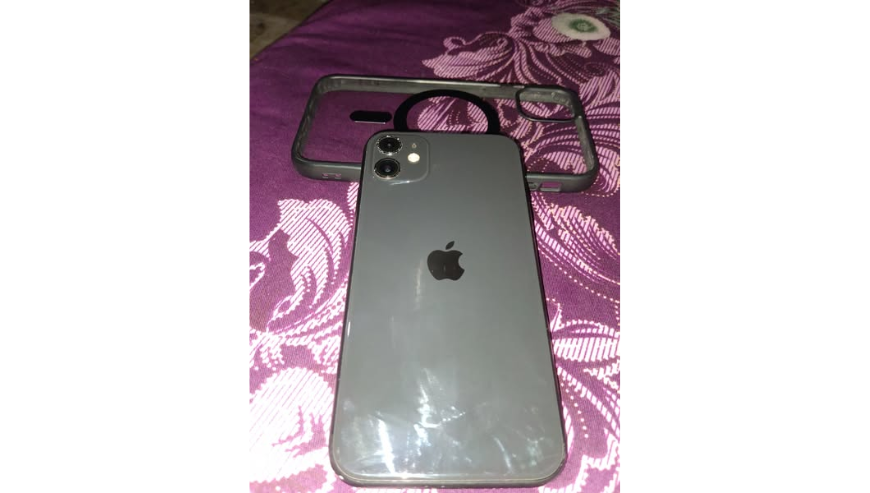 IPhone 11 For Sale in Dhaka Mirpur