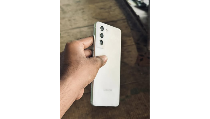 Samsung Galaxy S21 FE For Sale in Dhaka
